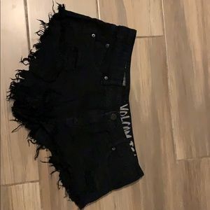 Cut off shorts